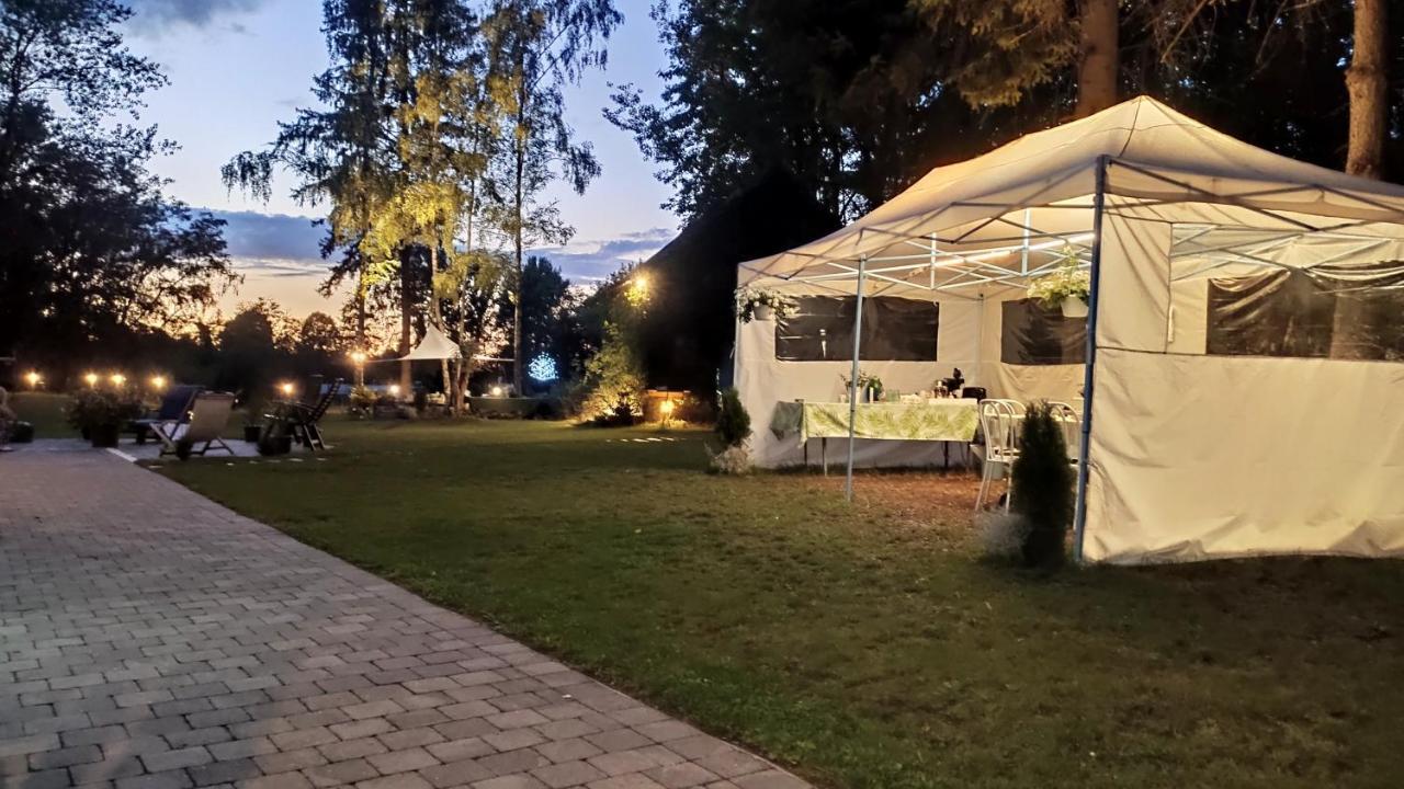 Villa Eden Basecles Luaran gambar